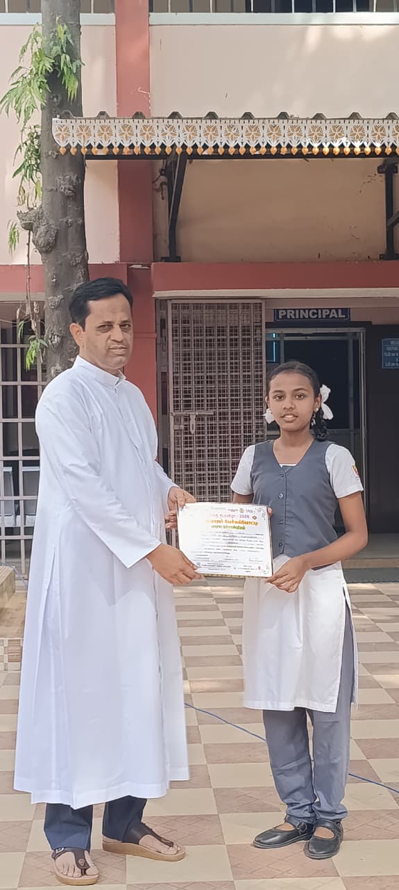 Kamarajar Speech Competition - Hanshitha of Class VIII